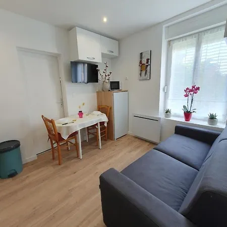 Daire Appart'hotel, Ikimo 5 Entiers A Votre Disposition Au Choix