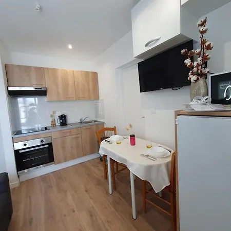 Appart'hotel, Ikimo 5 Entiers A Votre Disposition Au Choix Nancy