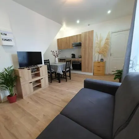 Appart'hotel, Ikimo 5 Entiers A Votre Disposition Au Choix Lejlighed *