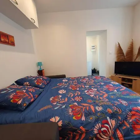 Appart'hotel, Ikimo 5 Entiers A Votre Disposition Au Choix Lejlighed