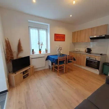 Daire Appart'hotel, Ikimo 5 Entiers A Votre Disposition Au Choix