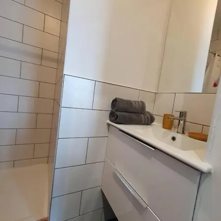 Appart'hotel, Ikimo 5 Entiers A Votre Disposition Au Choix Daire *